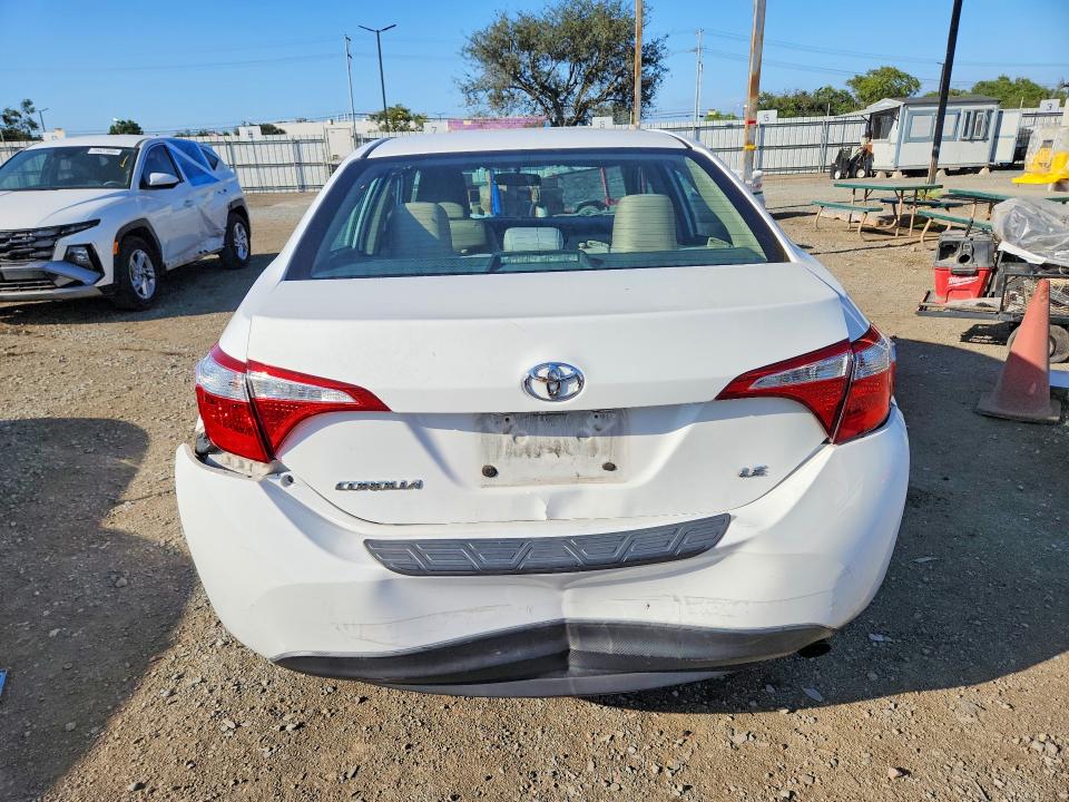 70835526 :رقم المزاد ، 5YFBURHE1EP114104 vin ، 2014 Toyota Corolla مزاد بيع