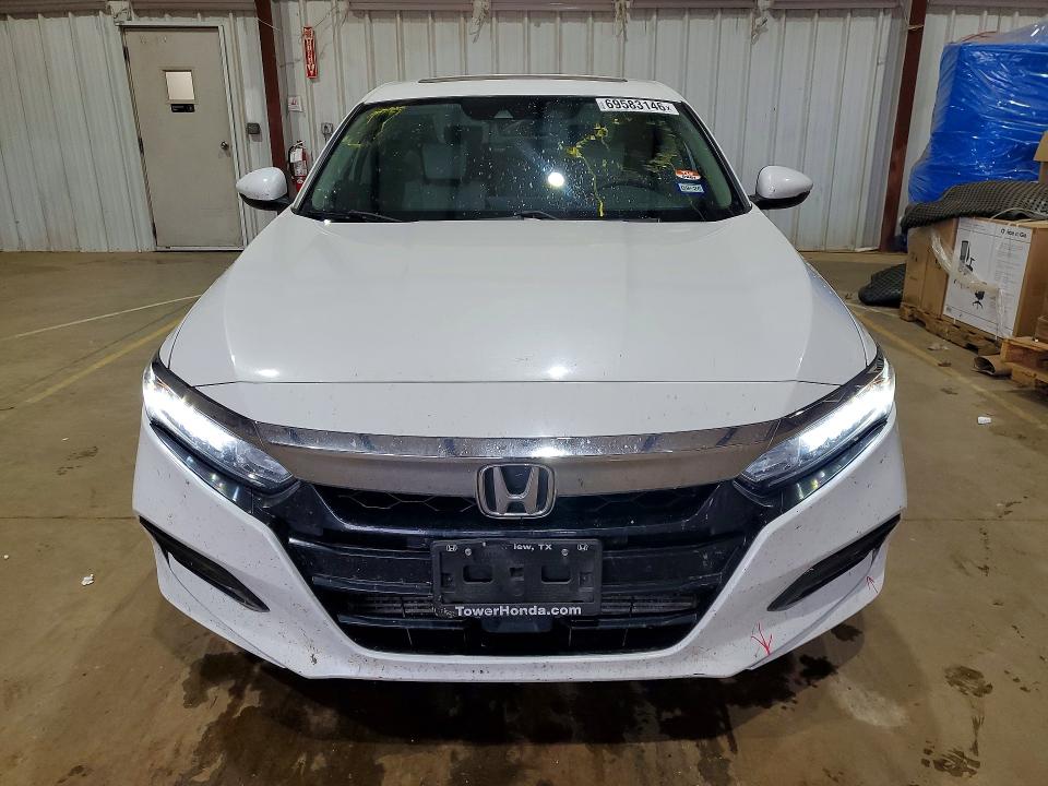 Aukcja sprzedaży 2018 Honda Accord, vin: 1HGCV1F52JA188556, numer aukcji: 69583146