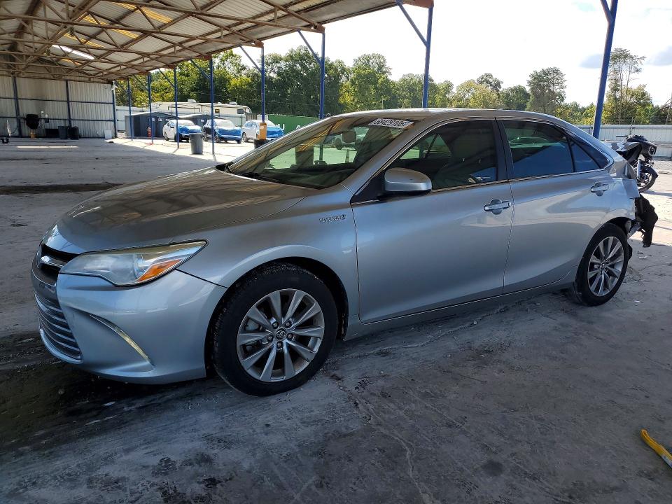 2017 Toyota Camry Hybrid მანქანა იყიდება აუქციონზე, vin: 4T1BD1FK6HU225387, აუქციონის ნომერი: 68429106