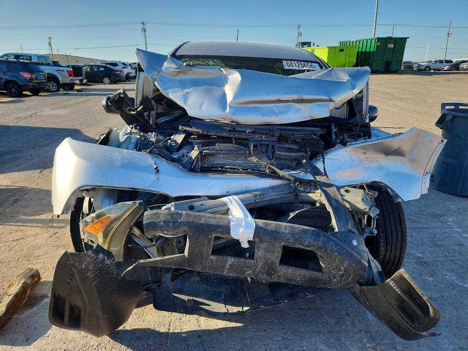 2014 Honda Cr-v მანქანა იყიდება აუქციონზე, vin: 5J6RM4H38EL040330, აუქციონის ნომერი: 68125666