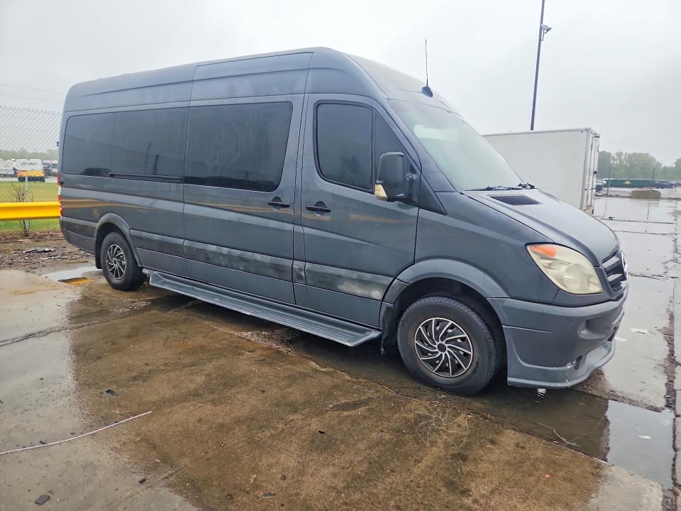 67821936 :رقم المزاد ، WDWPE8AC095420376 vin ، 2009 Mercedes-benz Sprinter مزاد بيع