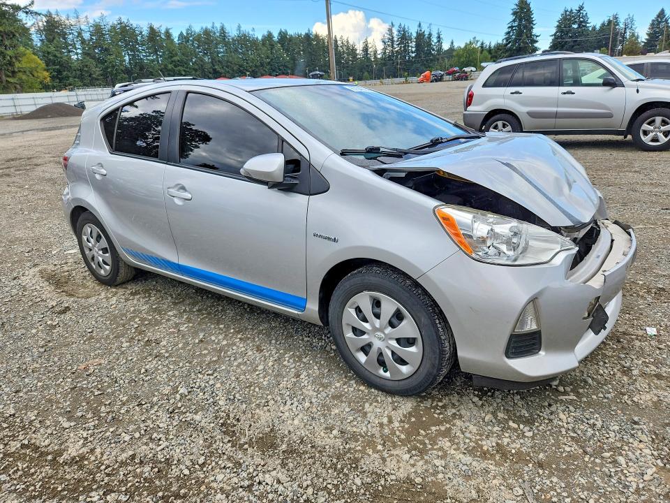 Продажа на аукционе авто 2014 Toyota Prius C, vin: JTDKDTB38E1085242, номер лота: 67545746
