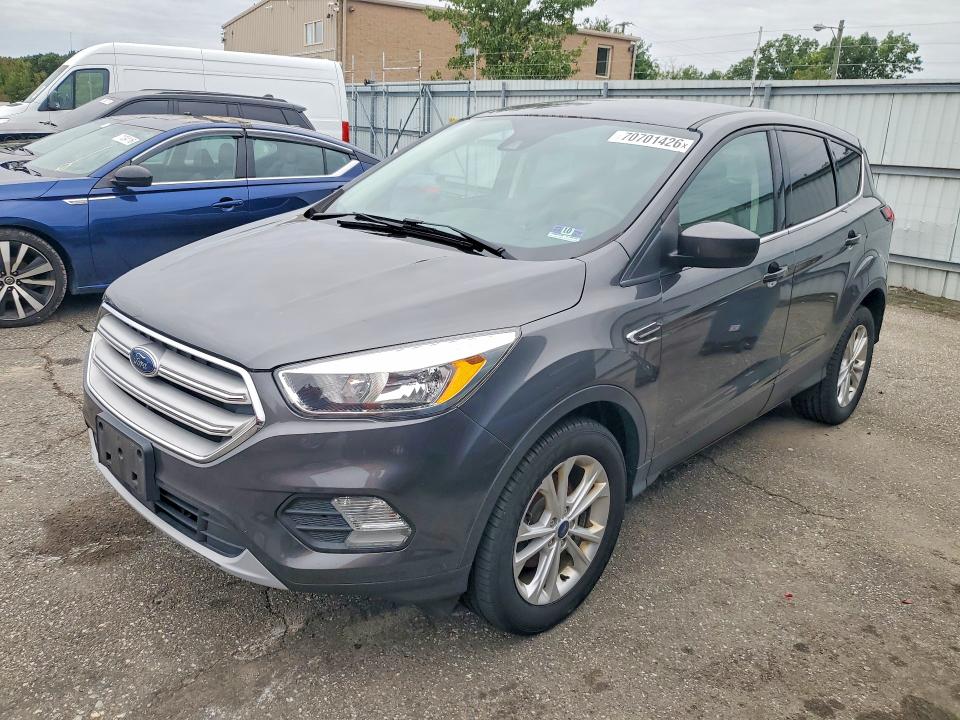 Auction sale of the 2019 Ford Escape, vin: 1FMCU0GD5KUB11578, lot number: 70701426