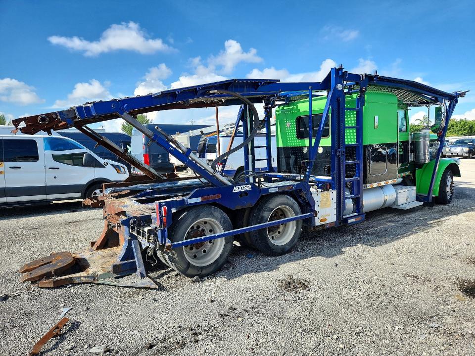 Продажа на аукционе авто 2014 Peterbilt 388, vin: 1NPWD49X7ED215406, номер лота: 66811486