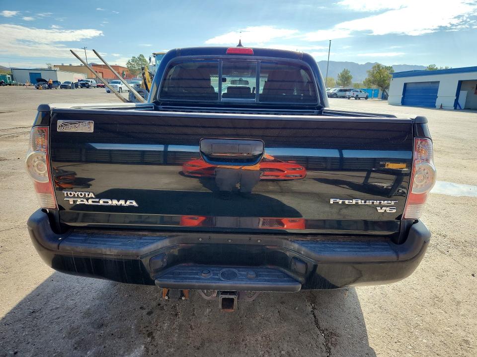 Продаж на аукціоні авто 2015 Toyota Tacoma, vin: 5TFJU4GN1FX082788, номер лоту: 68998446