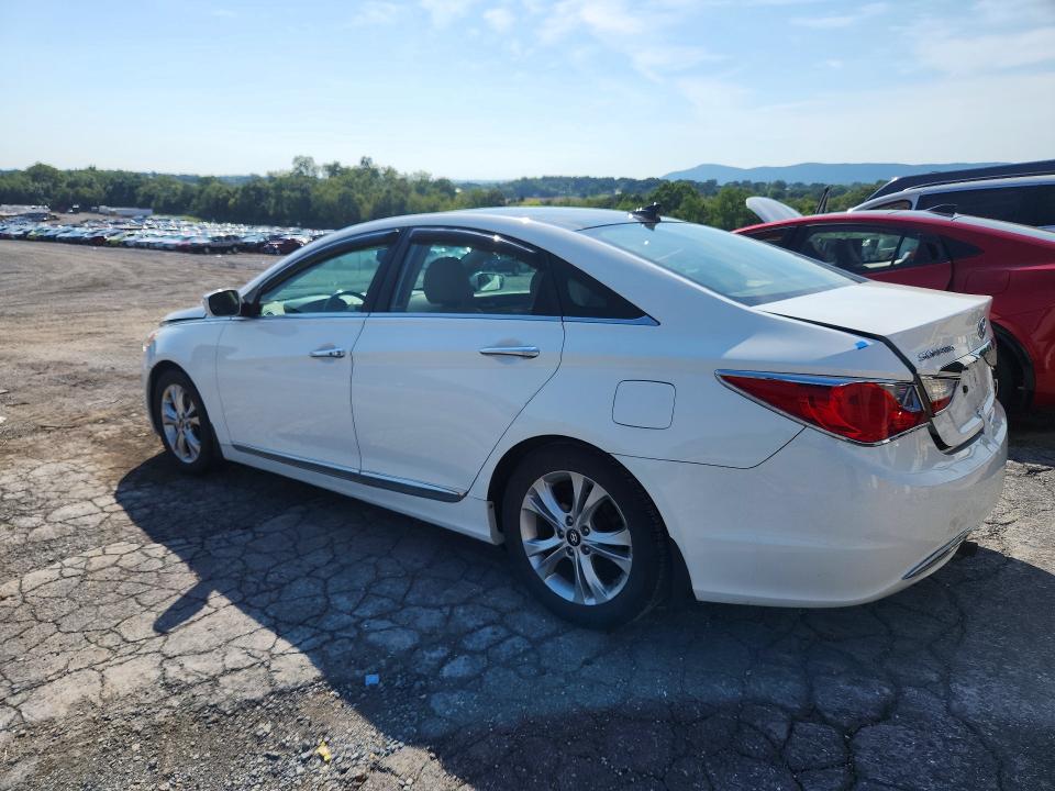 67482386 :رقم المزاد ، 5NPEC4AC8DH719857 vin ، 2013 Hyundai Sonata مزاد بيع
