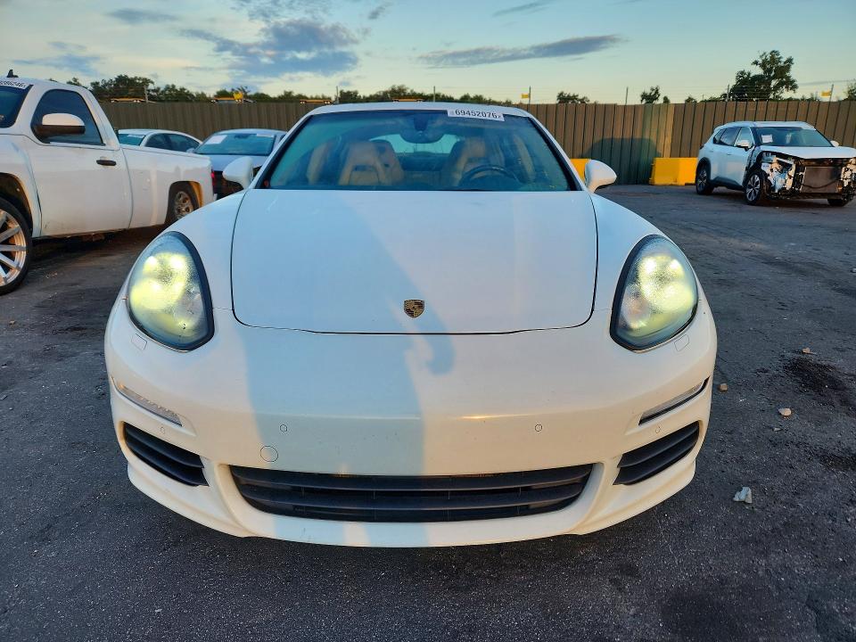 Продажа на аукционе авто 2015 Porsche Panamera, vin: WP0AA2A75FL004562, номер лота: 69452076