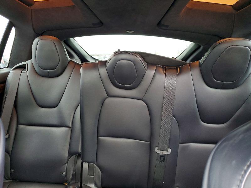 Продажа на аукционе авто 2018 Tesla Model X, vin: 5YJXCAE20JF104660, номер лота: 67744316