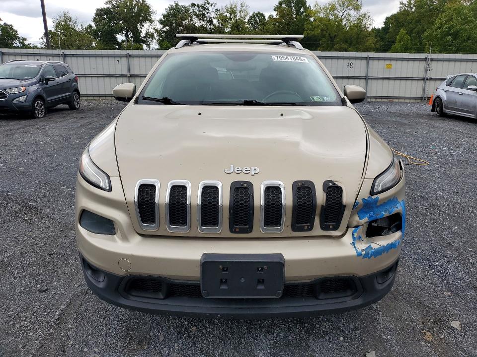 2014 Jeep Cherokee მანქანა იყიდება აუქციონზე, vin: 1C4PJMCS6EW200353, აუქციონის ნომერი: 70547846
