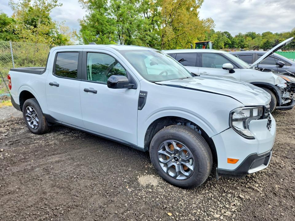 2026 Ford Maverick მანქანა იყიდება აუქციონზე, vin: 3FTTW8J32TRA43875, აუქციონის ნომერი: 71230136
