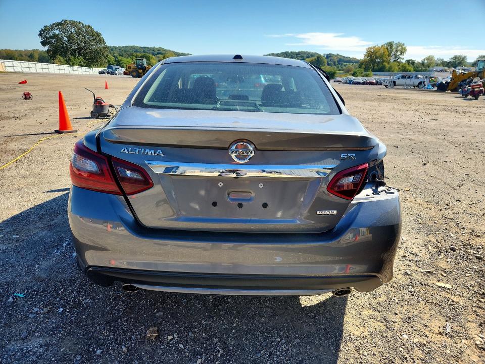 2018 Nissan Altima მანქანა იყიდება აუქციონზე, vin: 1N4AL3AP5JC284109, აუქციონის ნომერი: 69992666