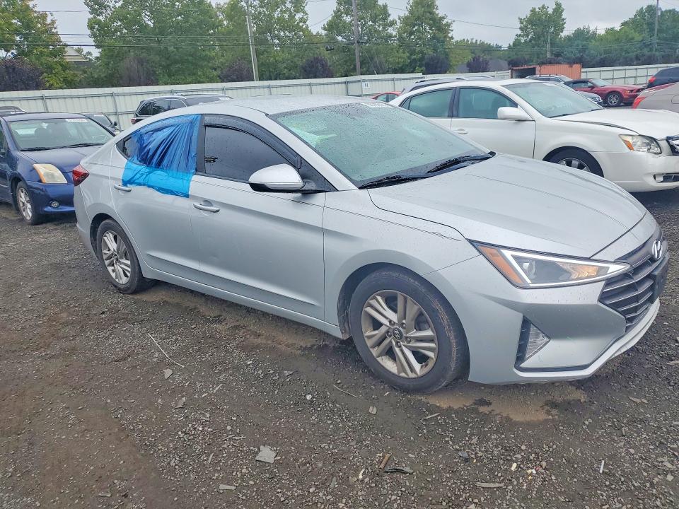 66798476 :رقم المزاد ، 5NPD84LF8KH472549 vin ، 2019 Hyundai Elantra مزاد بيع