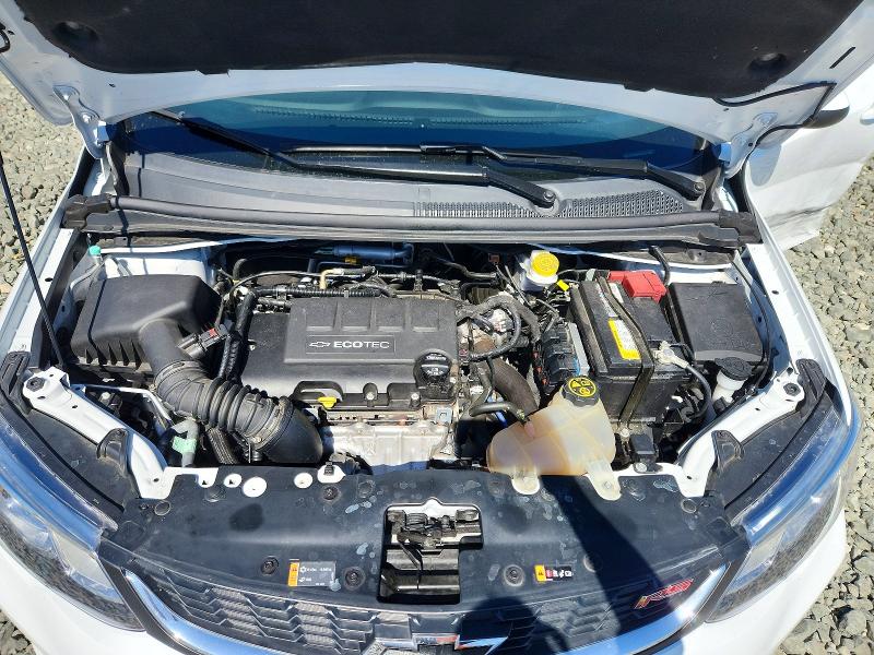 70647856 :رقم المزاد ، 1G1JD6SBXJ4129747 vin ، 2018 Chevrolet Sonic مزاد بيع