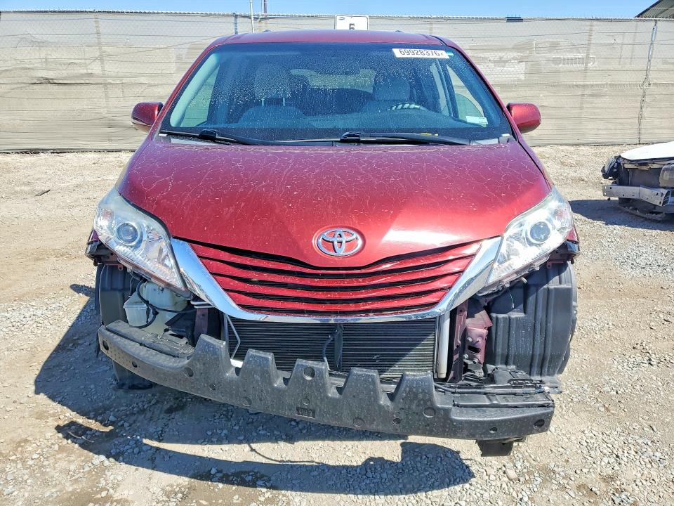 2016 Toyota Sienna მანქანა იყიდება აუქციონზე, vin: 5TDKK3DC7GS691026, აუქციონის ნომერი: 69928376