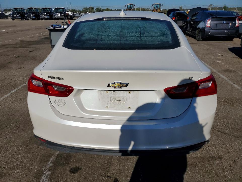 Продаж на аукціоні авто 2016 Chevrolet Malibu, vin: 1G1ZE5ST3GF177896, номер лоту: 70618226