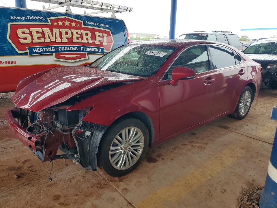 70895236 :رقم المزاد ، JTHBK1GG4D2075644 vin ، 2013 Lexus Es مزاد بيع