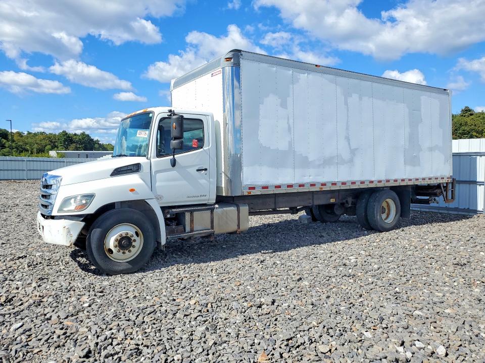 68897776 :رقم المزاد ، 5PVNE8JT7G4S56573 vin ، 2016 Hino 258/268 مزاد بيع