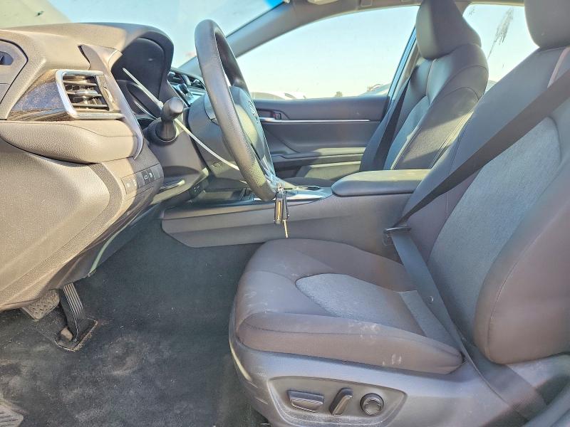 2018 Toyota Camry მანქანა იყიდება აუქციონზე, vin: 4T1B11HK0JU618135, აუქციონის ნომერი: 68952926