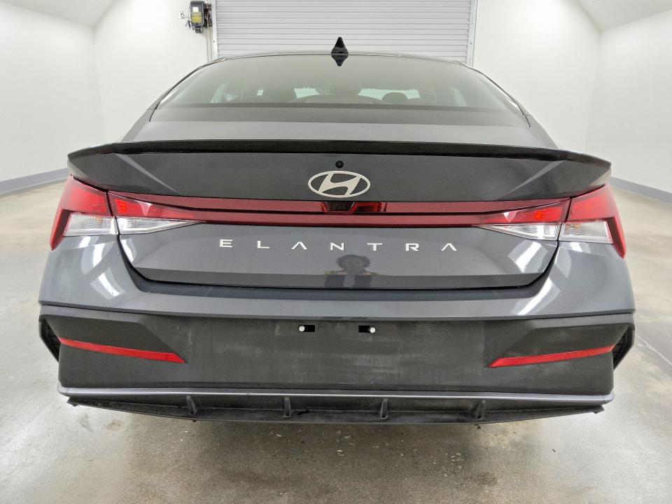 Продажа на аукционе авто 2026 Hyundai Elantra, vin: KMHLM4DG6TU191268, номер лота: 70431576