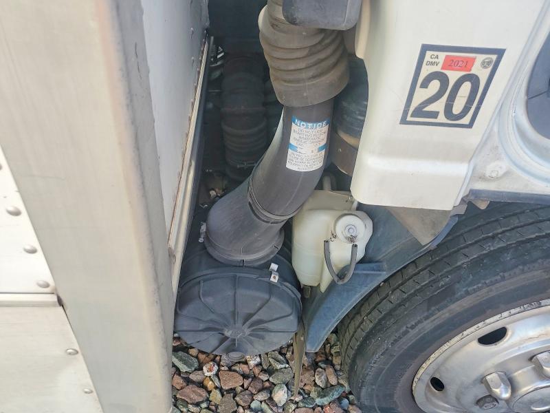 67955466 :رقم المزاد ، JALE5W16XF7900562 vin ، 2015 Isuzu Nqr مزاد بيع