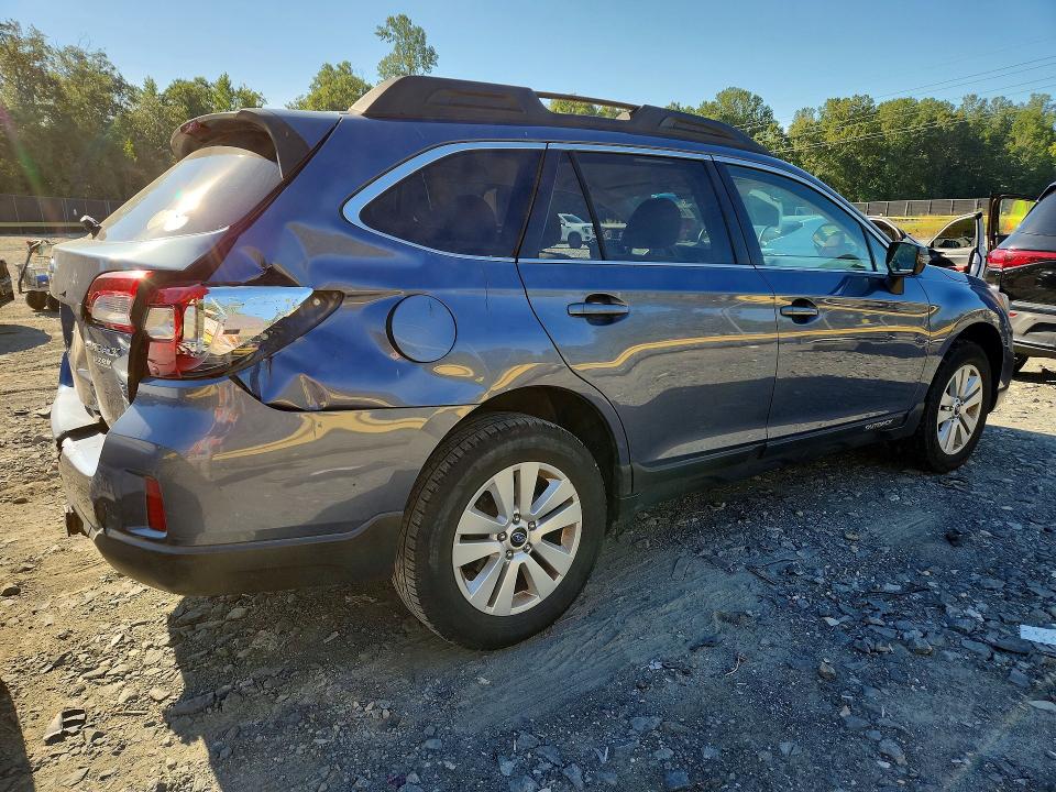 67816126 :رقم المزاد ، 4S4BSAFC7F3272199 vin ، 2015 Subaru Outback مزاد بيع