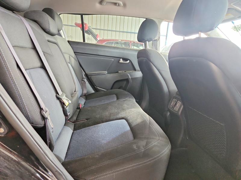 66937226 :رقم المزاد ، KNDPBCAC4G7827195 vin ، 2016 Kia Sportage مزاد بيع