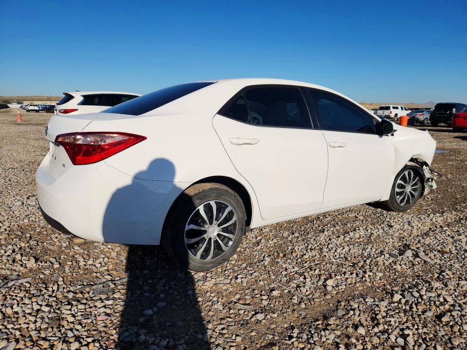 Продаж на аукціоні авто 2018 Toyota Corolla, vin: 2T1BURHE3JC049928, номер лоту: 70176836