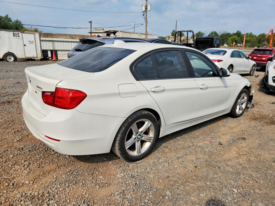 Продажа на аукционе авто 2015 Bmw 320, vin: WBA3C3G54FNS73104, номер лота: 69430826
