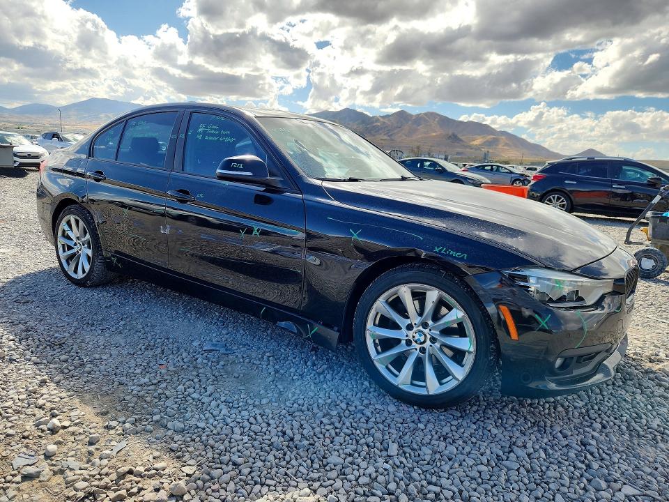 2018 Bmw 320 მანქანა იყიდება აუქციონზე, vin: WBA8E5G53JNV01954, აუქციონის ნომერი: 69355266