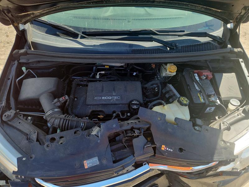 70033176 :رقم المزاد ، 1G1JD5SB8K4110674 vin ، 2019 Chevrolet Sonic مزاد بيع