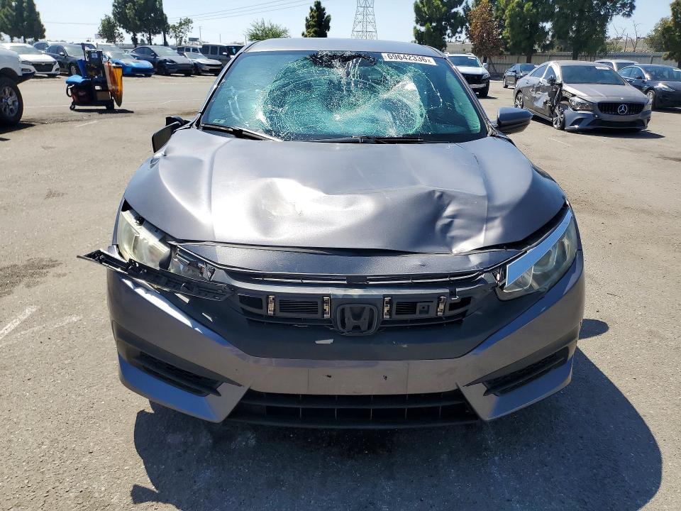 2016 Honda Civic მანქანა იყიდება აუქციონზე, vin: 2HGFC2F54GH553192, აუქციონის ნომერი: 69642336
