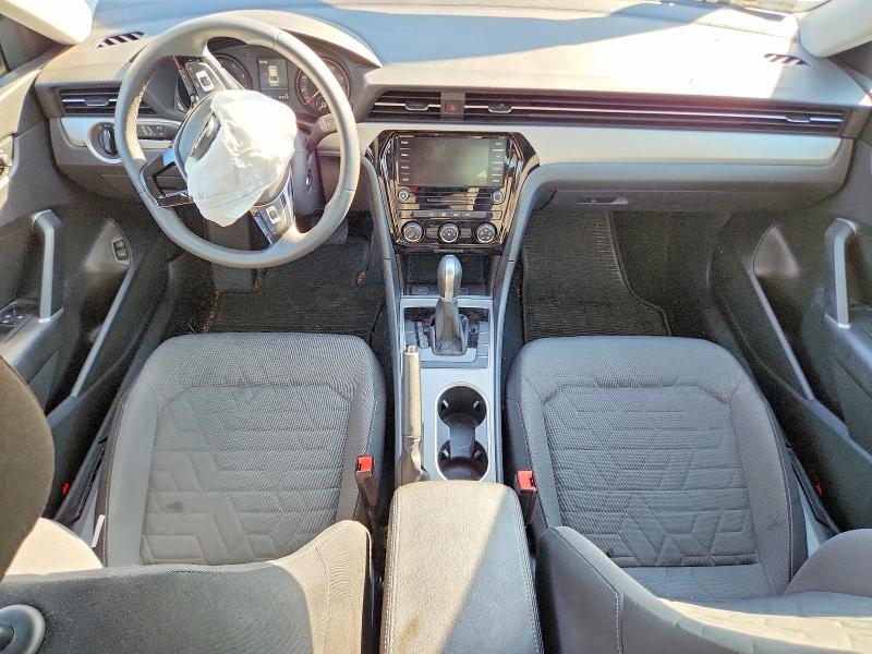 69089656 :رقم المزاد ، 1VWAA7A32MC006239 vin ، 2021 Volkswagen Passat مزاد بيع