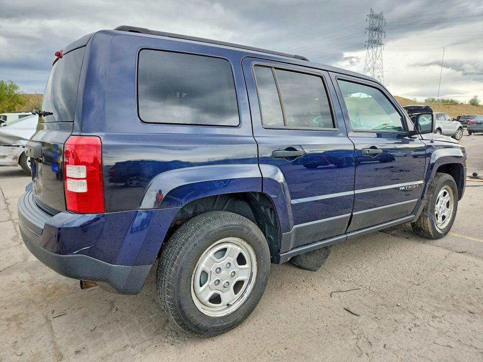 70909996 :رقم المزاد ، 1C4NJPBA0GD761308 vin ، 2016 Jeep Patriot مزاد بيع