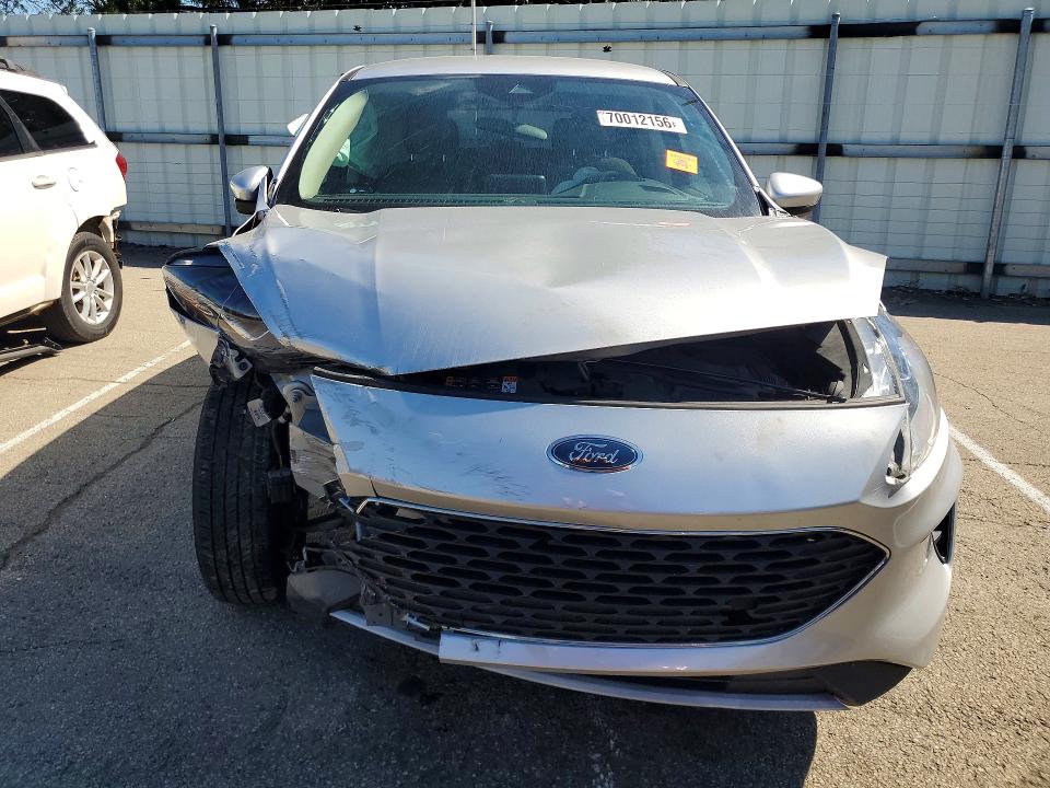 Продажа на аукционе авто 2020 Ford Escape, vin: 1FMCU9G66LUC70181, номер лота: 70012156
