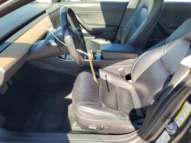 69241336 :رقم المزاد ، 5YJ3E1EB7JF091009 vin ، 2018 Tesla Model 3 مزاد بيع