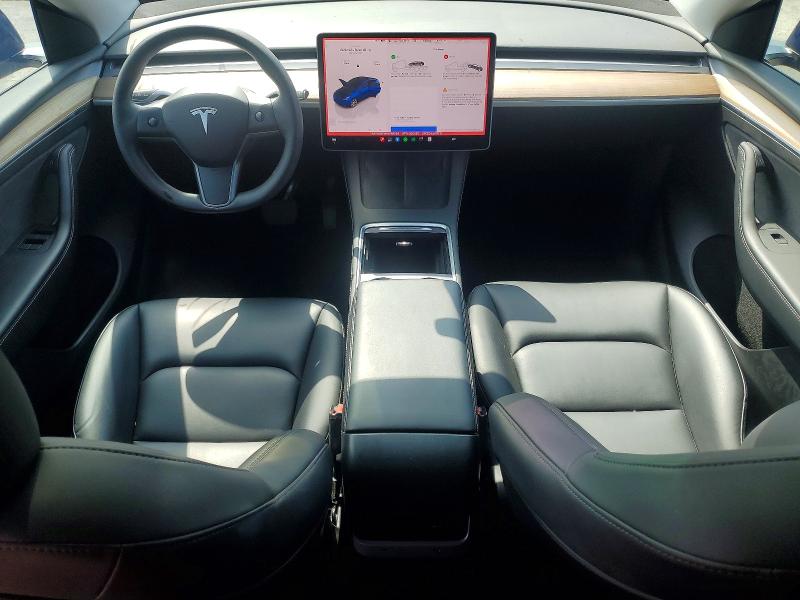 70343256 :رقم المزاد ، 7SAYGDEE4PA082062 vin ، 2023 Tesla Model Y مزاد بيع