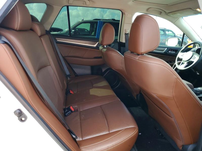 Auction sale of the 2017 Subaru Outback, vin: 4S4BSATC1H3300912        , lot number: 68807256