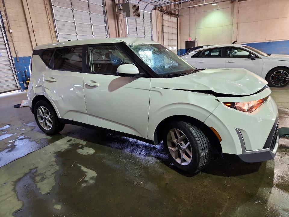68695306 :رقم المزاد ، KNDJ23AU7S7262710 vin ، 2025 Kia Soul مزاد بيع