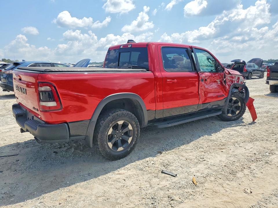 67701666 :رقم المزاد ، 1C6SRFLT2KN563670 vin ، 2019 Ram 1500 مزاد بيع