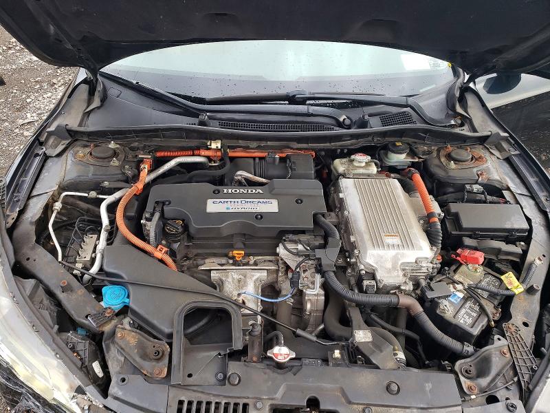 Продажа на аукционе авто 2015 Honda Accord, vin: 1HGCR6F30FA004688, номер лота: 67938986