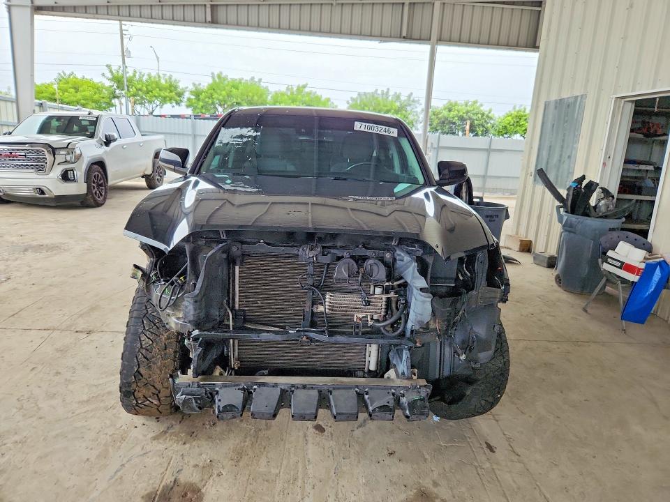Продажа на аукционе авто 2020 Toyota Tacoma, vin: 3TMAZ5CN0LM129937, номер лота: 71003246