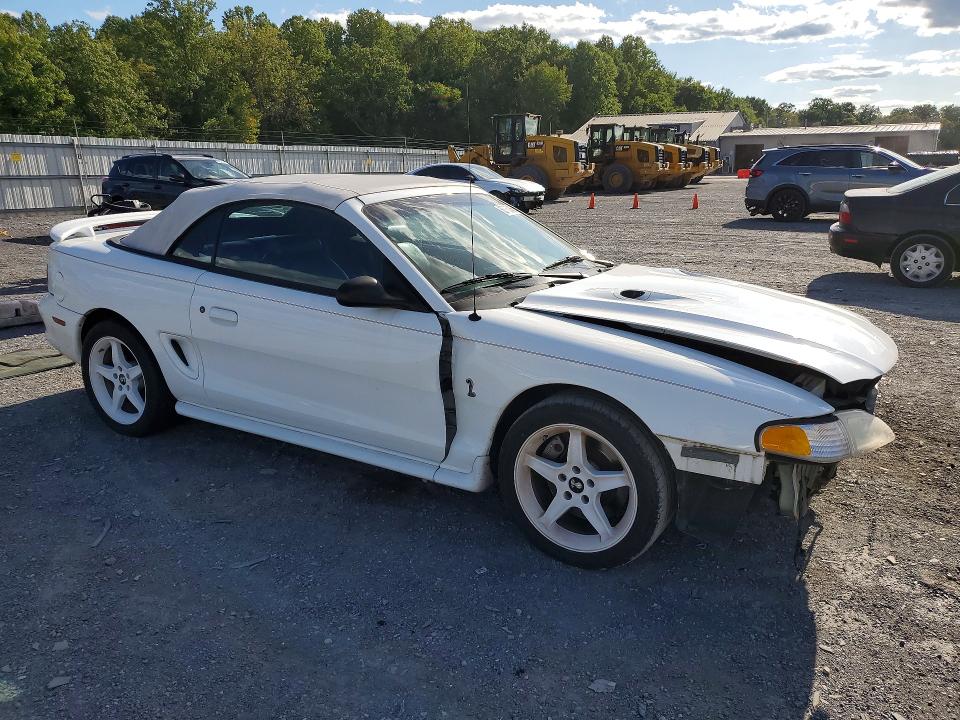 68762456 :رقم المزاد ، 1FALP46VXVF144328 vin ، 1997 Ford Mustang مزاد بيع