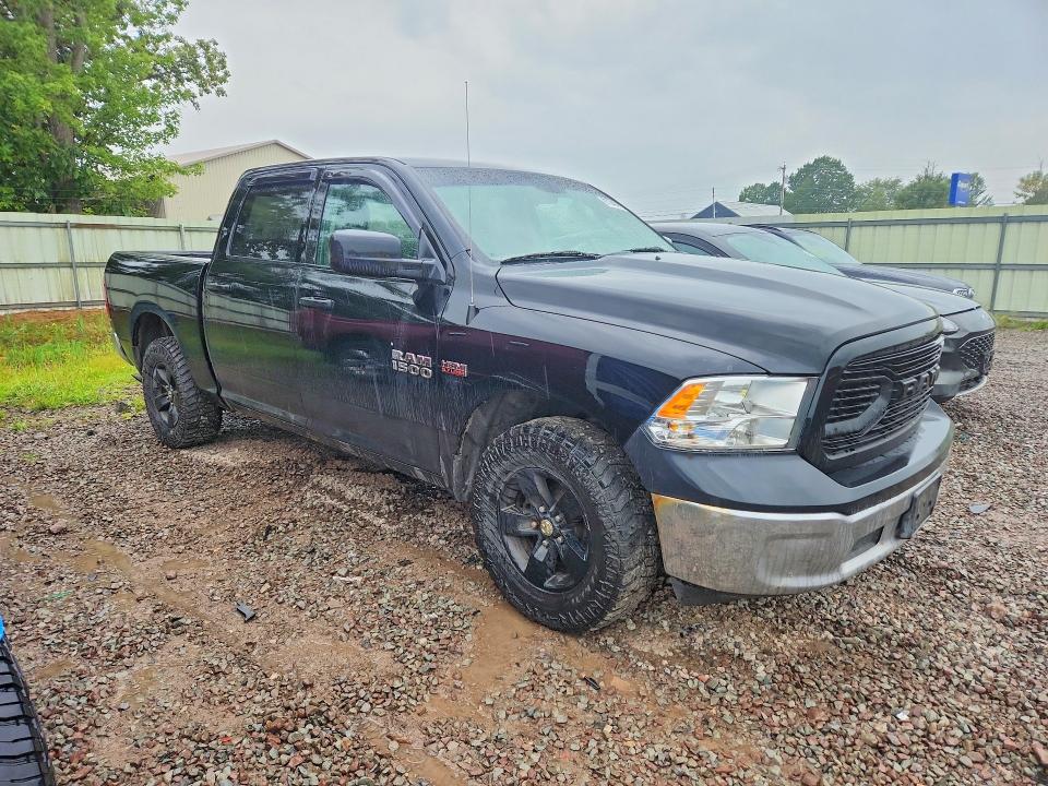 67349676 :رقم المزاد ، 1C6RR7LT3JS276133 vin ، 2018 Ram 1500 مزاد بيع