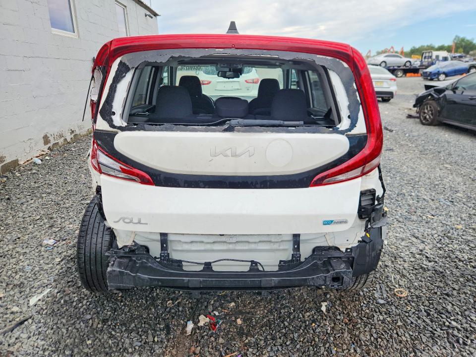 Продажа на аукционе авто 2022 Kia Soul, vin: KNDJ33AU6N7167086, номер лота: 68499276