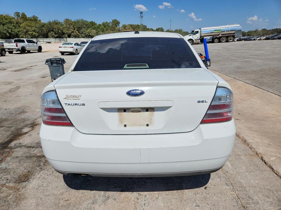 Продажа на аукционе авто 2008 Ford Taurus, vin: 1FAHP24W48G154616, номер лота: 68010386