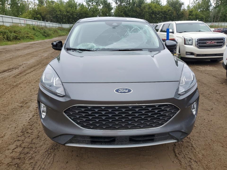 Продажа на аукционе авто 2022 Ford Escape, vin: 1FMCU9H66NUB57929, номер лота: 68826156