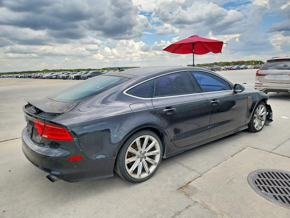 68632126 :رقم المزاد ، WAU2GAFC6CN038381 vin ، 2012 Audi A7 مزاد بيع