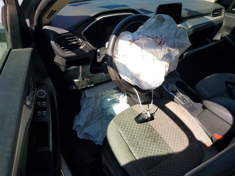 Продажа на аукционе авто 2020 Ford Escape, vin: 1FMCU9G66LUC70181, номер лота: 70012156