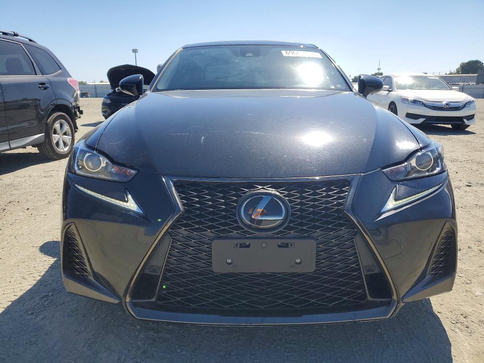 Продаж на аукціоні авто 2019 Lexus Is, vin: JTHBA1D29K5094228, номер лоту: 69643556
