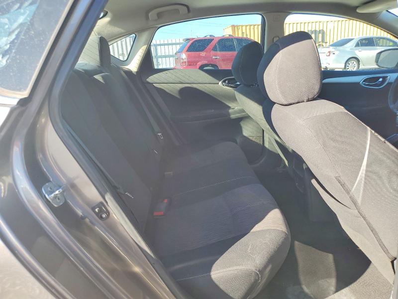 Продажа на аукционе авто 2015 Nissan Sentra, vin: 3N1AB7AP8FY366969, номер лота: 68621846